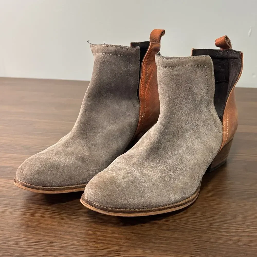 DIBA True Women's Suede‎ Ankle Boots - Gray and Tan